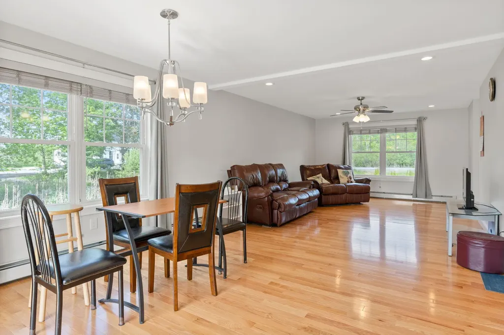 782 River Road Windham ME 04062
