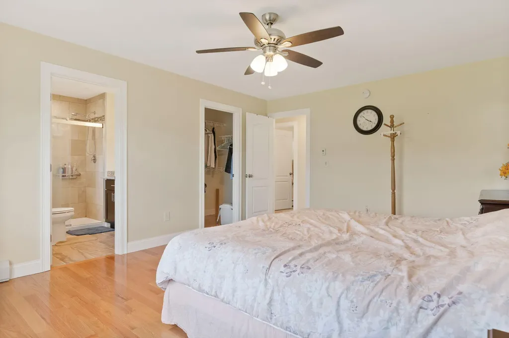 782 River Road Windham ME 04062
