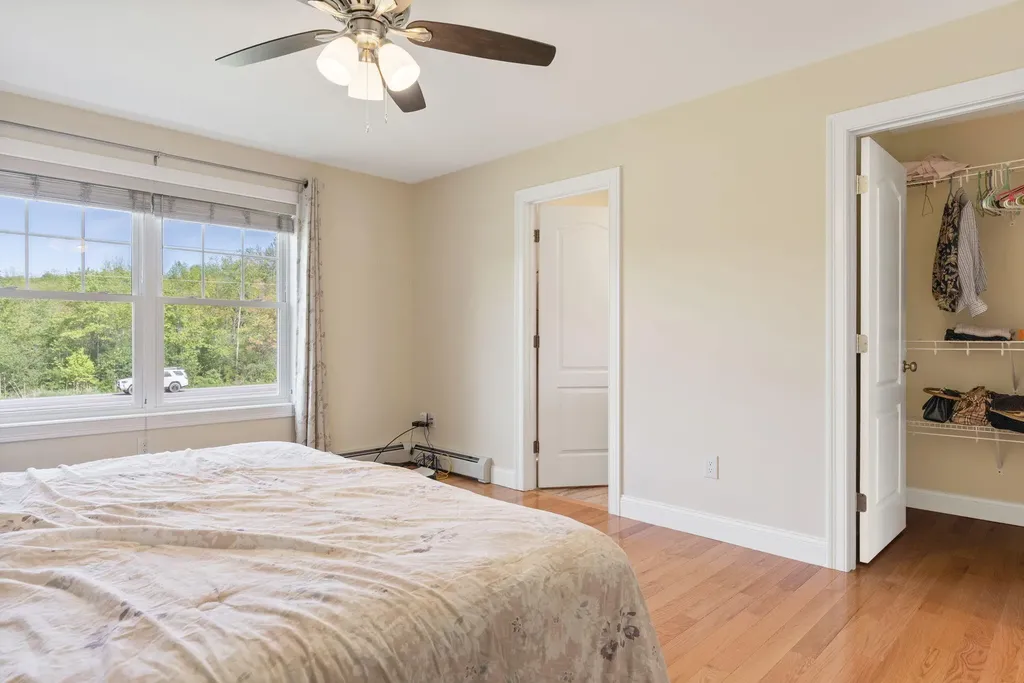 782 River Road Windham ME 04062