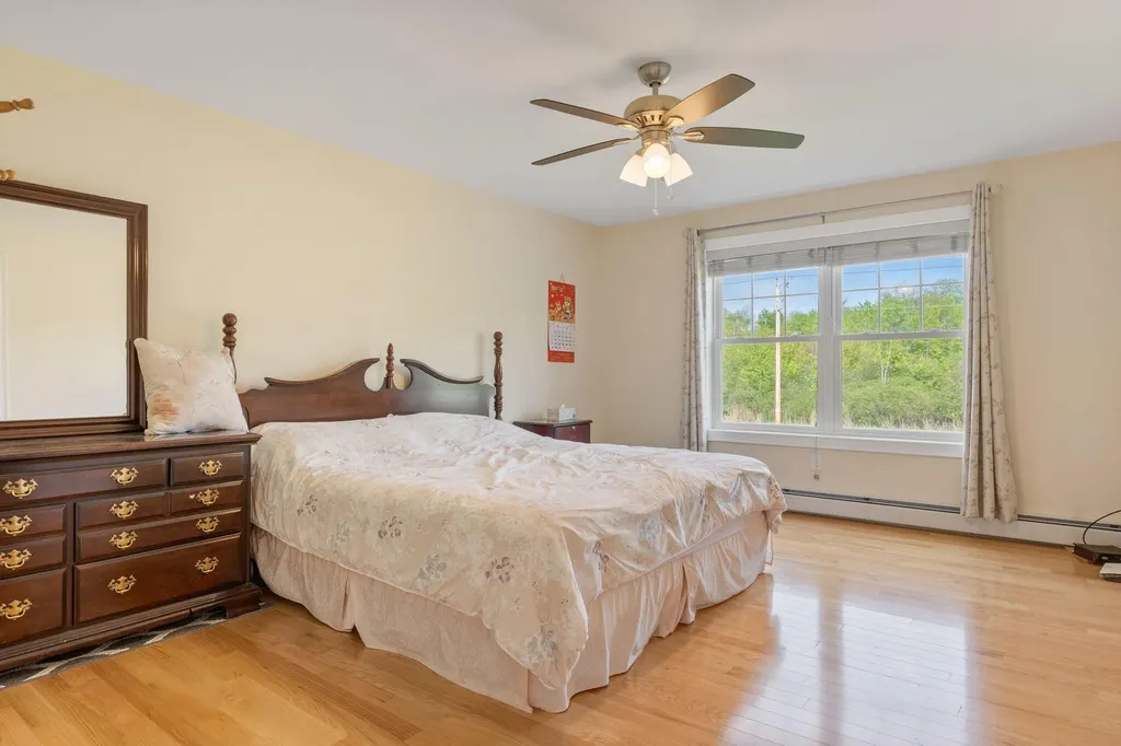 782 River Road Windham ME 04062