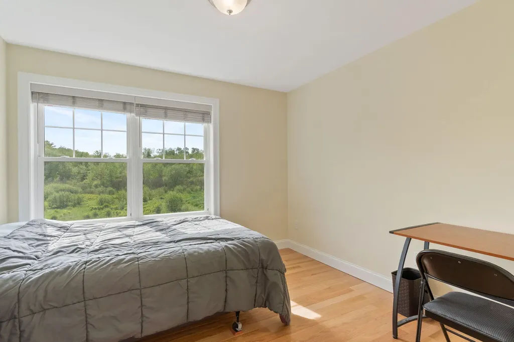 782 River Road Windham ME 04062