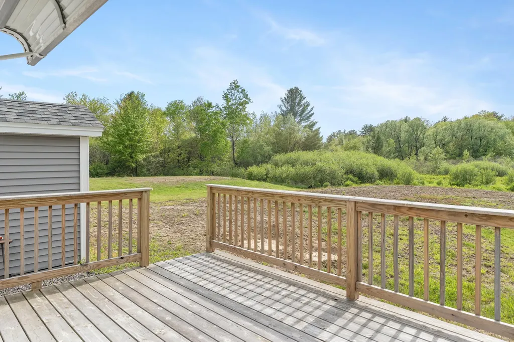 782 River Road Windham ME 04062
