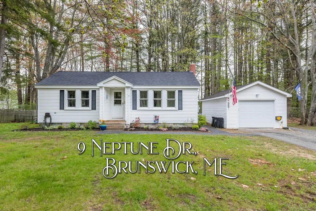 9 Neptune Drive Brunswick ME 04011