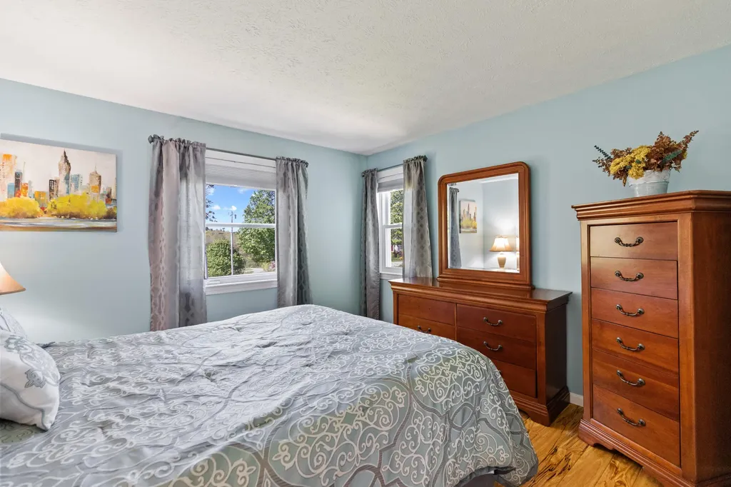 39 Oak Ridge Drive Standish ME 04084