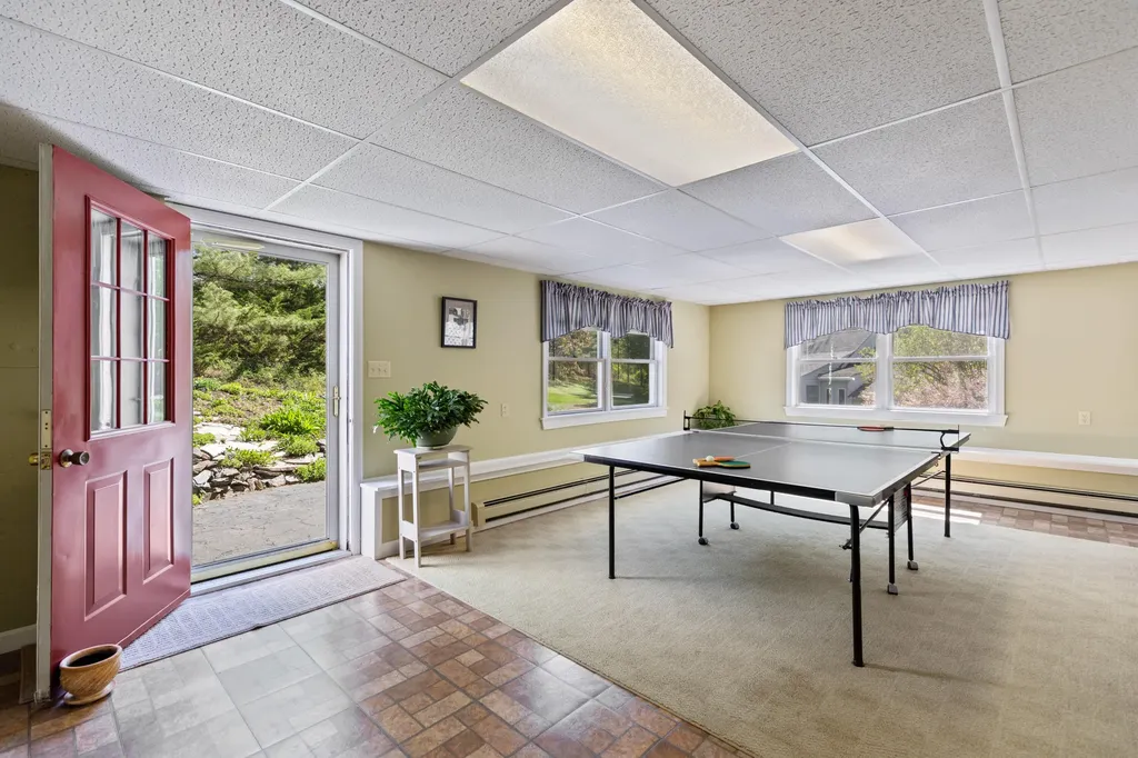 39 Oak Ridge Drive Standish ME 04084