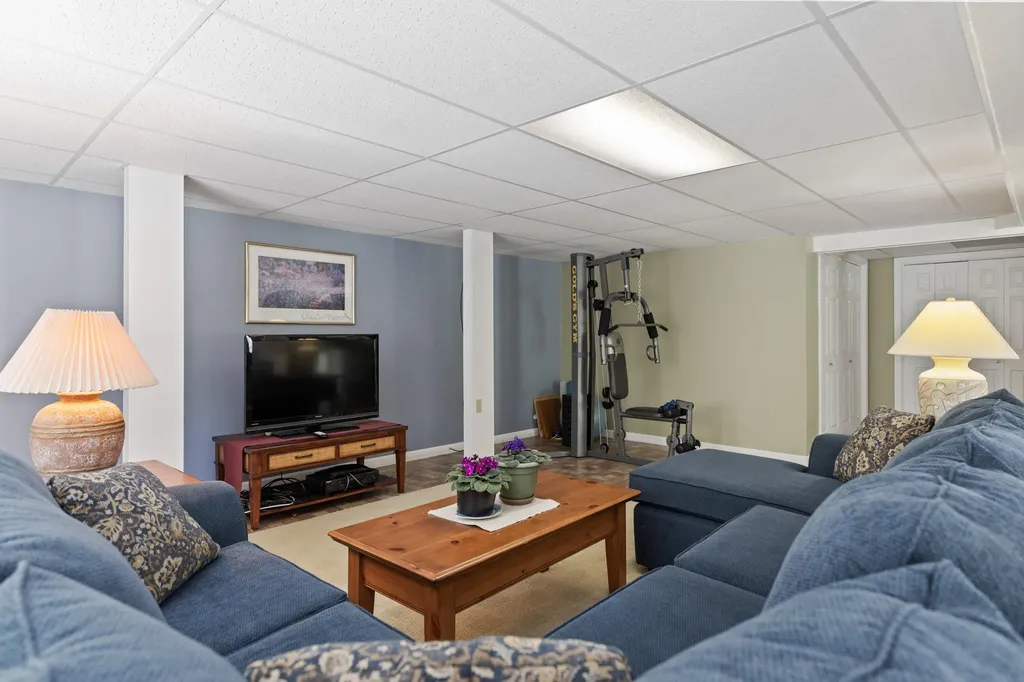 39 Oak Ridge Drive Standish ME 04084