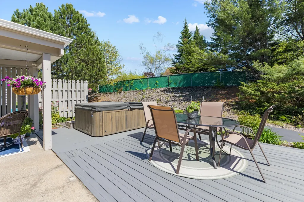 39 Oak Ridge Drive Standish ME 04084