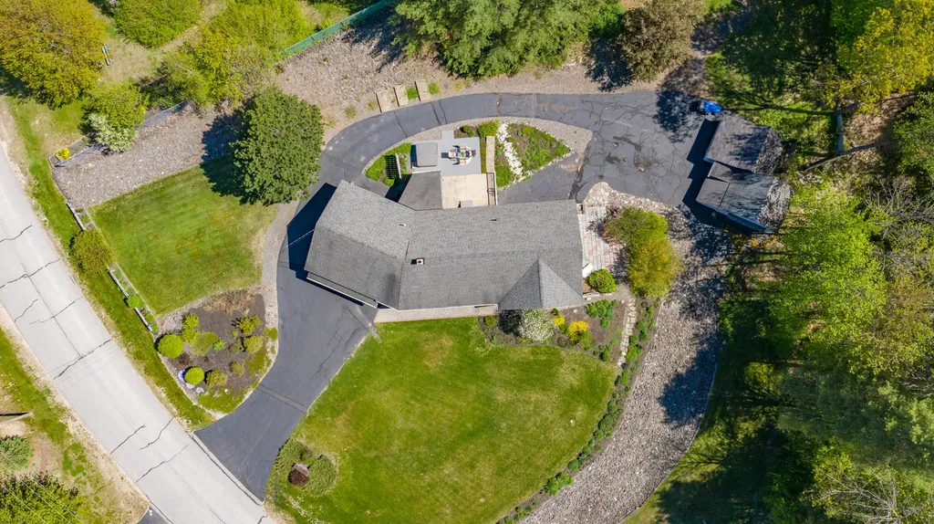 39 Oak Ridge Drive Standish ME 04084