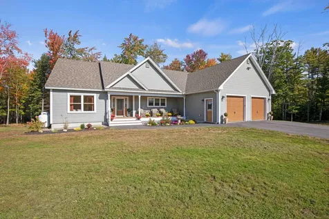 7 Buckshot Lane Gray ME 04039