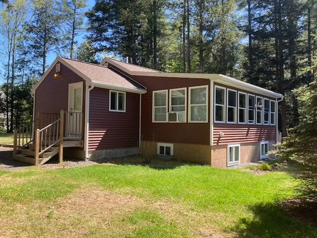 37 33rd Street Acton ME 04001