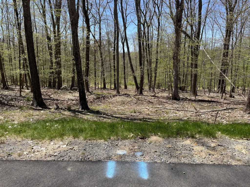 20 Turkey Tail Lane Kittery ME 03904