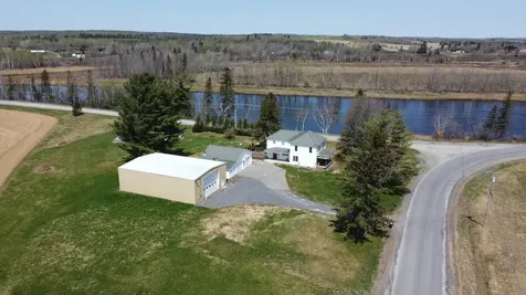 618 Castle Hill Road Washburn ME 04786