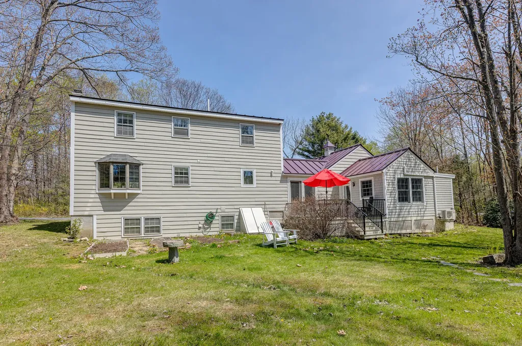 2 Cushing Briggs Road Freeport ME 04032
