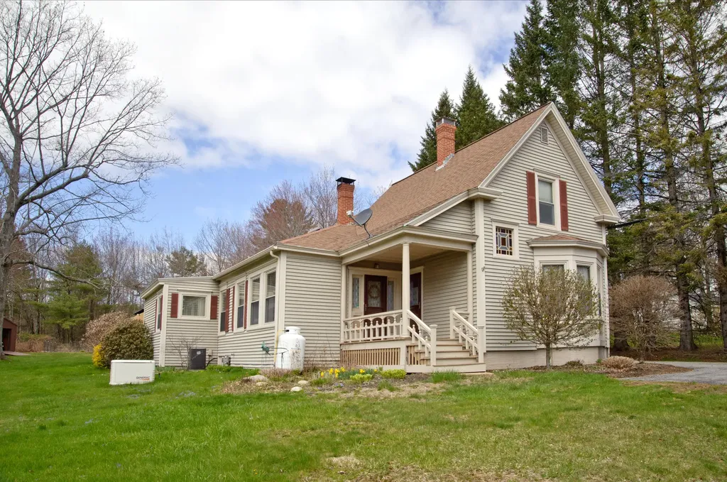 1512 Main Street Lewiston ME 04240