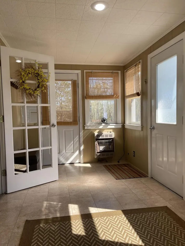 30 Billings Road Hermon ME 04401