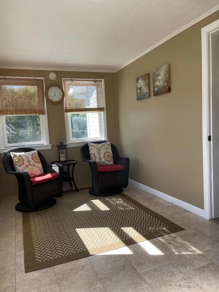 30 Billings Road Hermon ME 04401