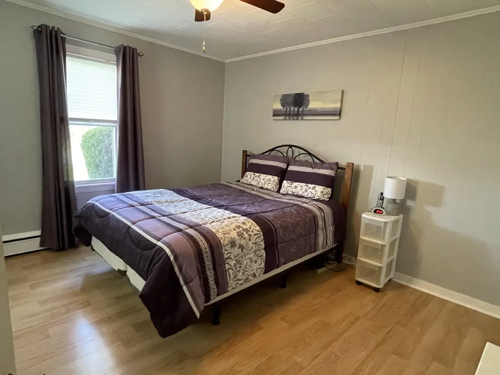 30 Billings Road Hermon ME 04401