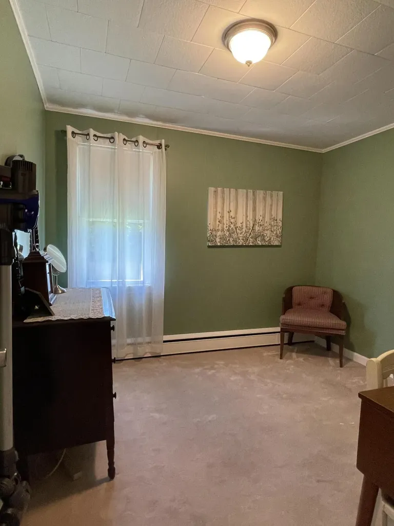 30 Billings Road Hermon ME 04401