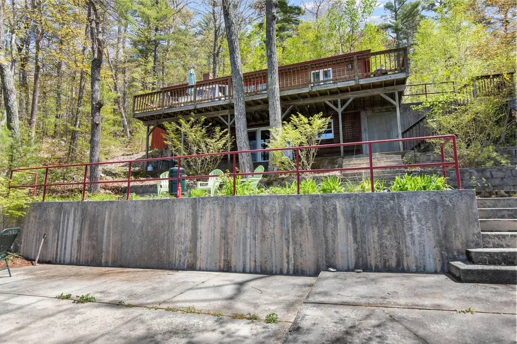 66 Birchwood Road Gray ME 04039