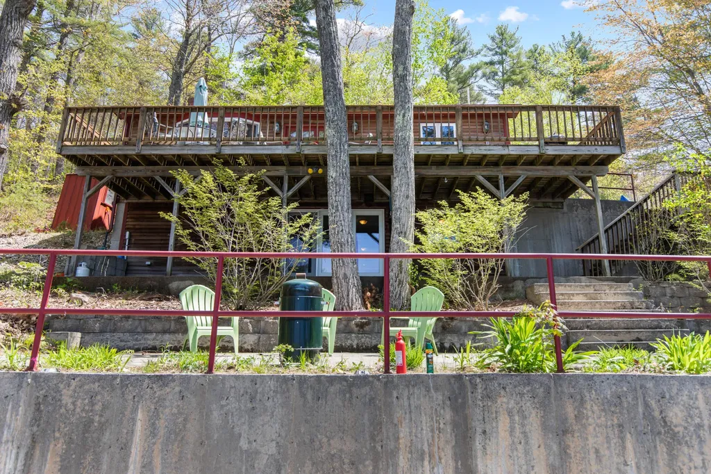 66 Birchwood Road Gray ME 04039