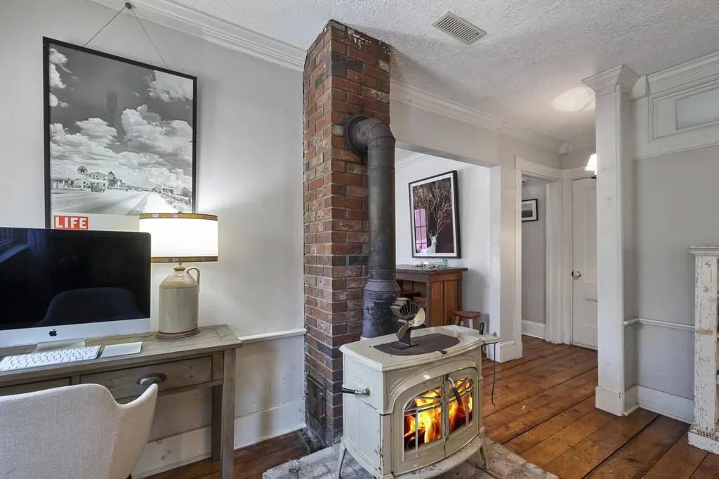 46 Pearl Street Camden ME 04843