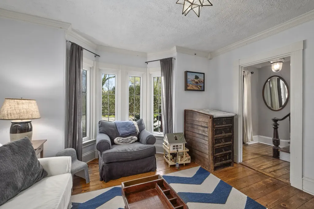 46 Pearl Street Camden ME 04843