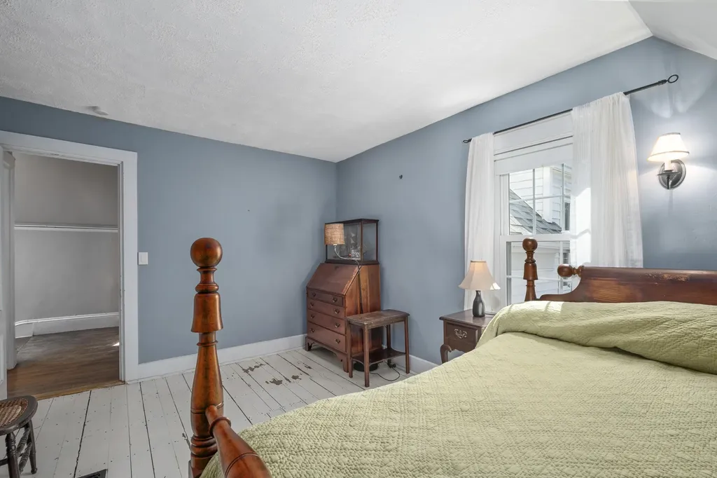 46 Pearl Street Camden ME 04843