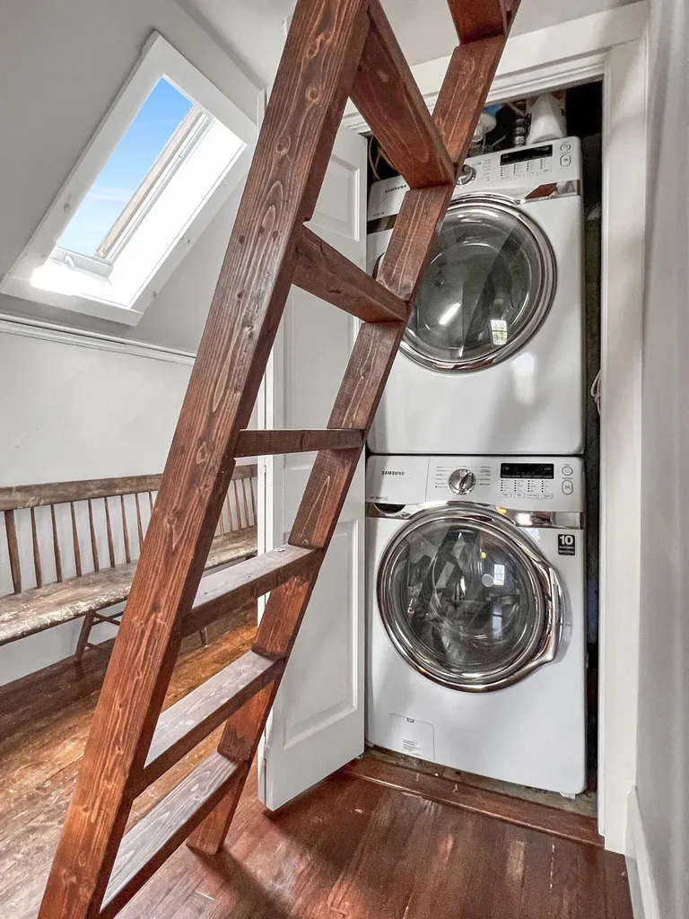 46 Pearl Street Camden ME 04843