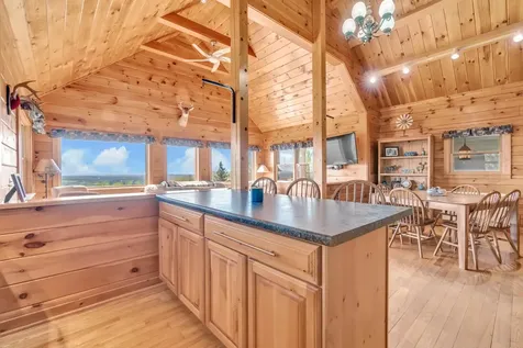 28 Valley View Lane Saint Albans ME 04971