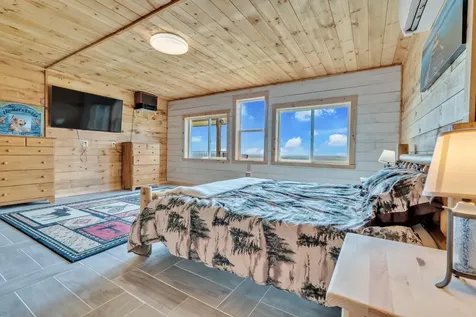 28 Valley View Lane Saint Albans ME 04971