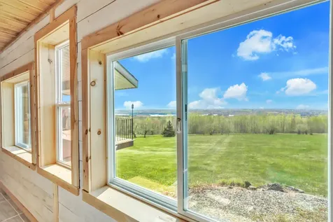 28 Valley View Lane Saint Albans ME 04971