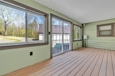 28 Valley View Lane Saint Albans ME 04971