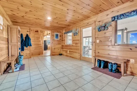 28 Valley View Lane Saint Albans ME 04971