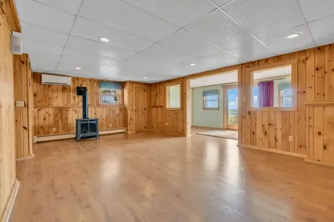 28 Valley View Lane Saint Albans ME 04971