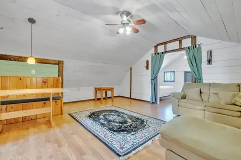 28 Valley View Lane Saint Albans ME 04971