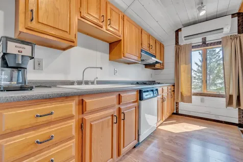 28 Valley View Lane Saint Albans ME 04971