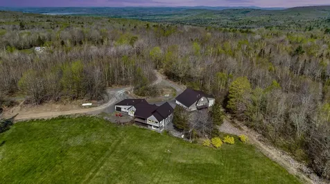 28 Valley View Lane Saint Albans ME 04971