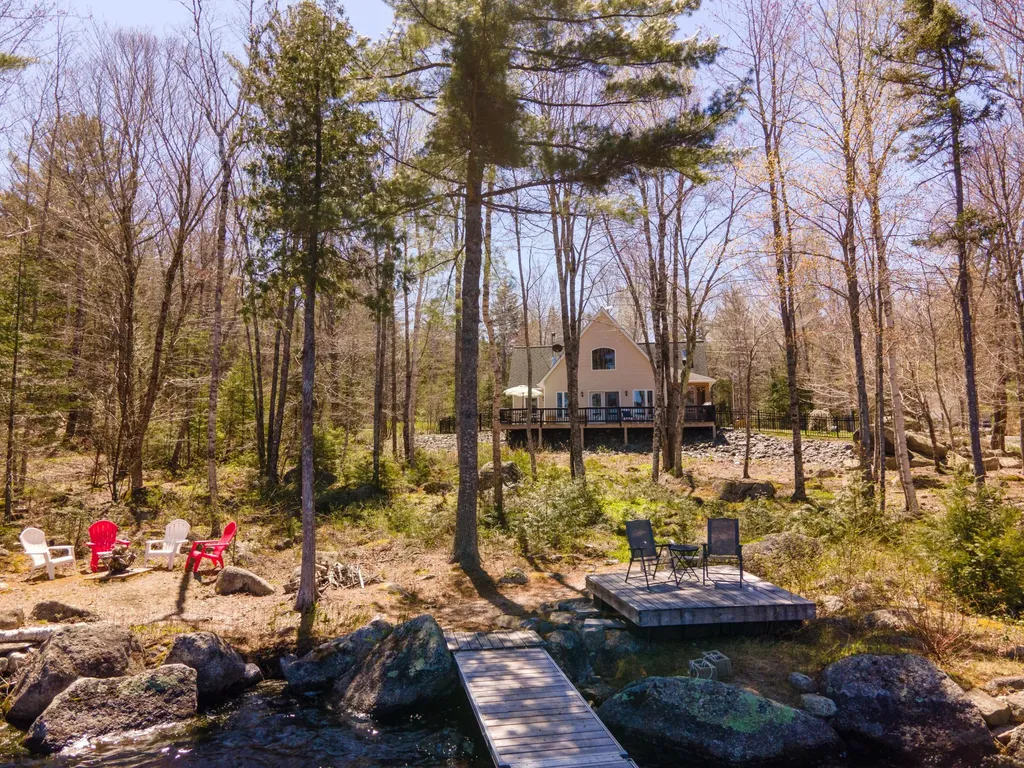 116 Little Rocky Way Ellsworth ME 04605