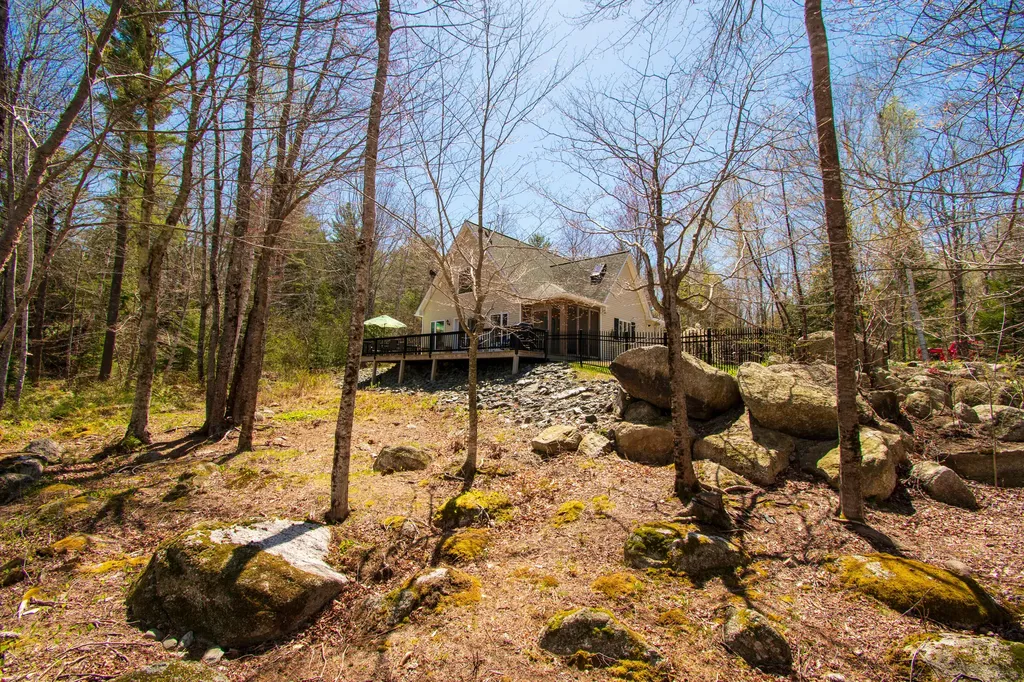 116 Little Rocky Way Ellsworth ME 04605