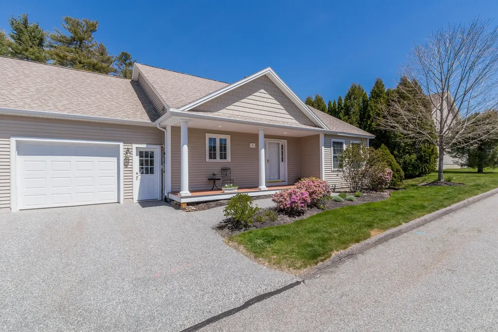 6 Torry Pine Drive Cumberland ME 04110