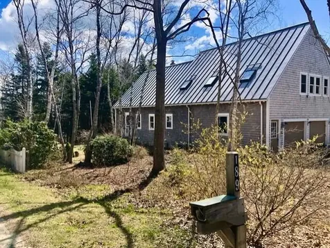 189 Brackett Avenue Portland ME 04108