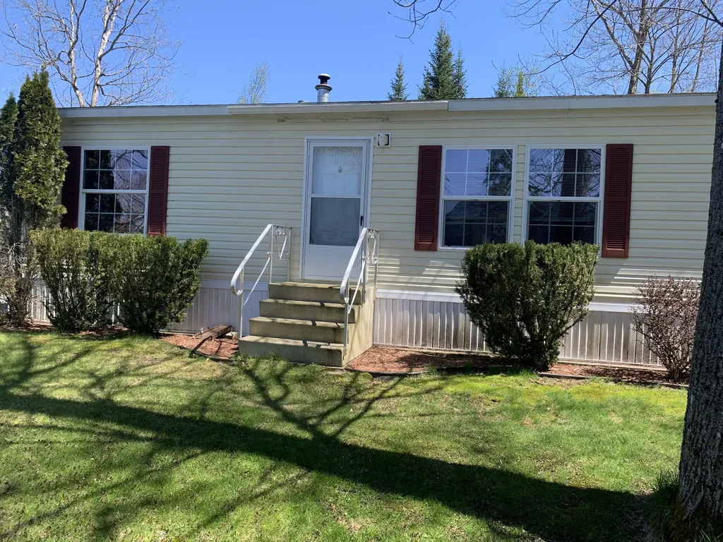 17 Charles Terrace Benton ME 04901
