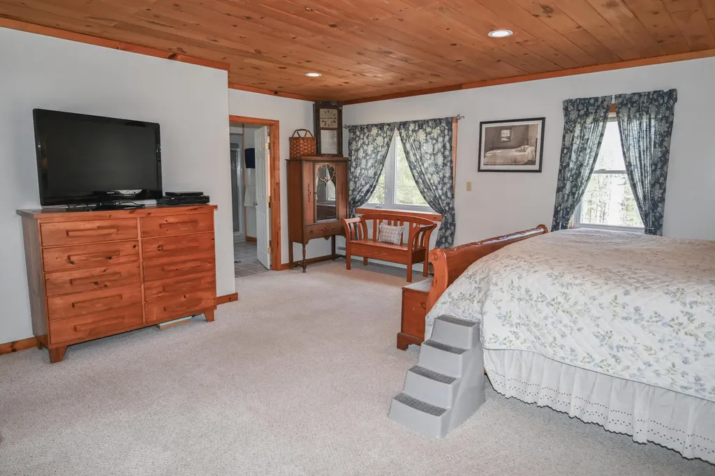 49 Murray Road Dedham ME 04429