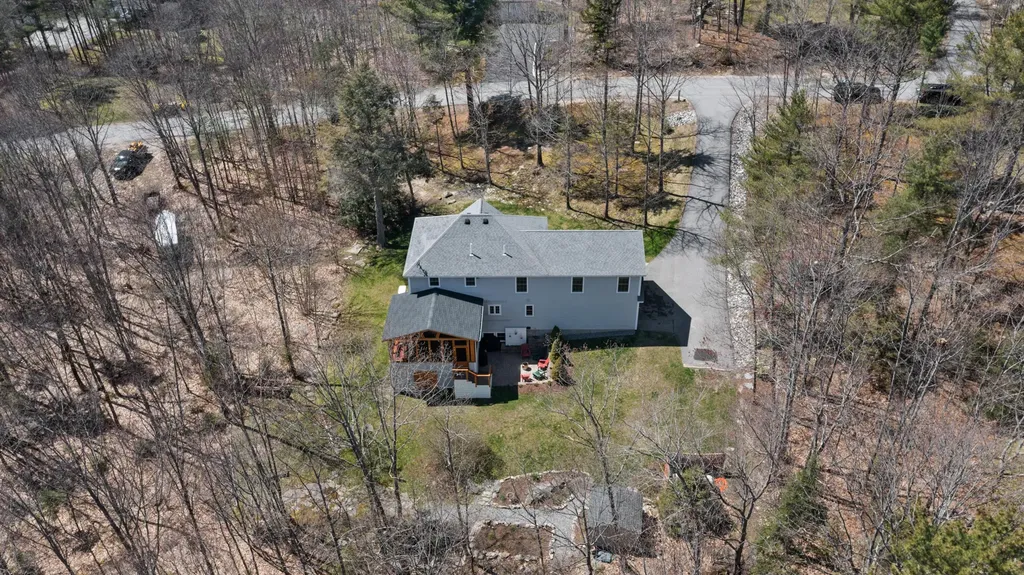 20 Acorn Ridge Road Freeport ME 04032