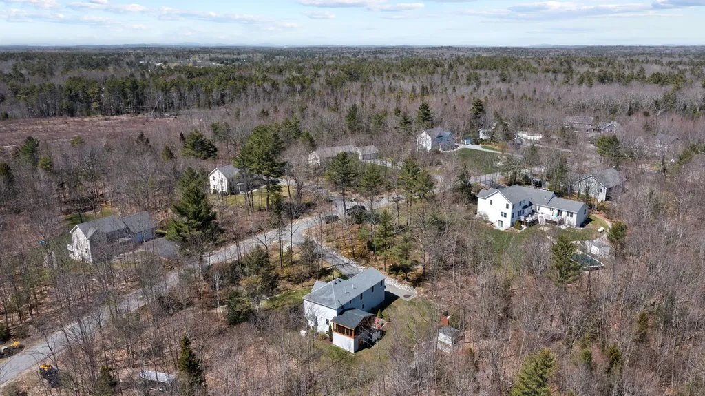 20 Acorn Ridge Road Freeport ME 04032