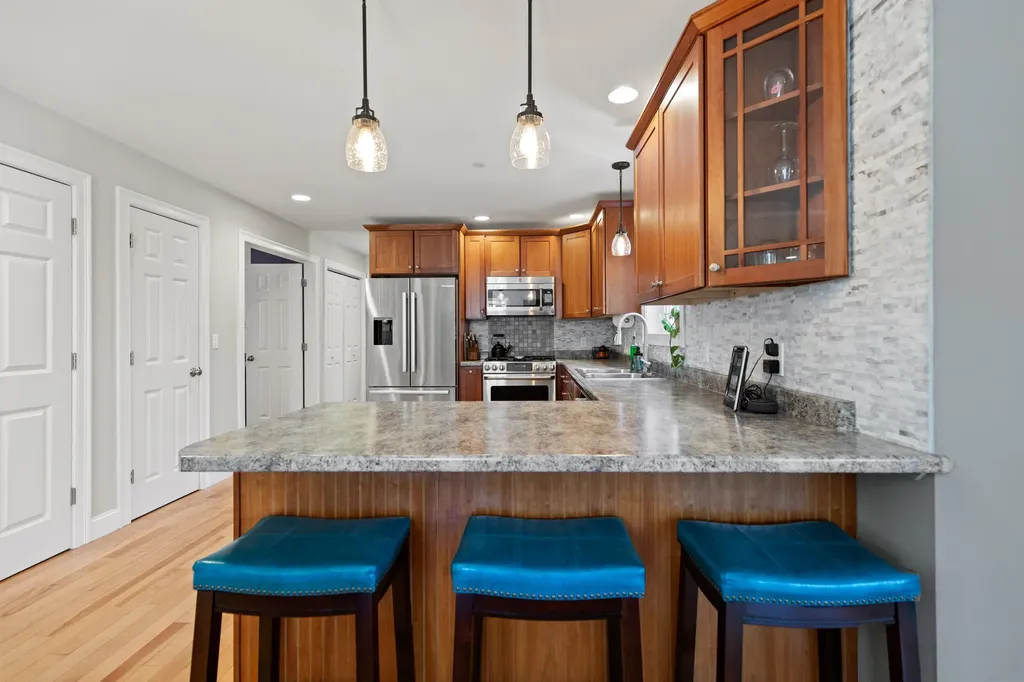 20 Acorn Ridge Road Freeport ME 04032