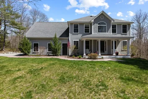 20 Acorn Ridge Road Freeport ME 04032