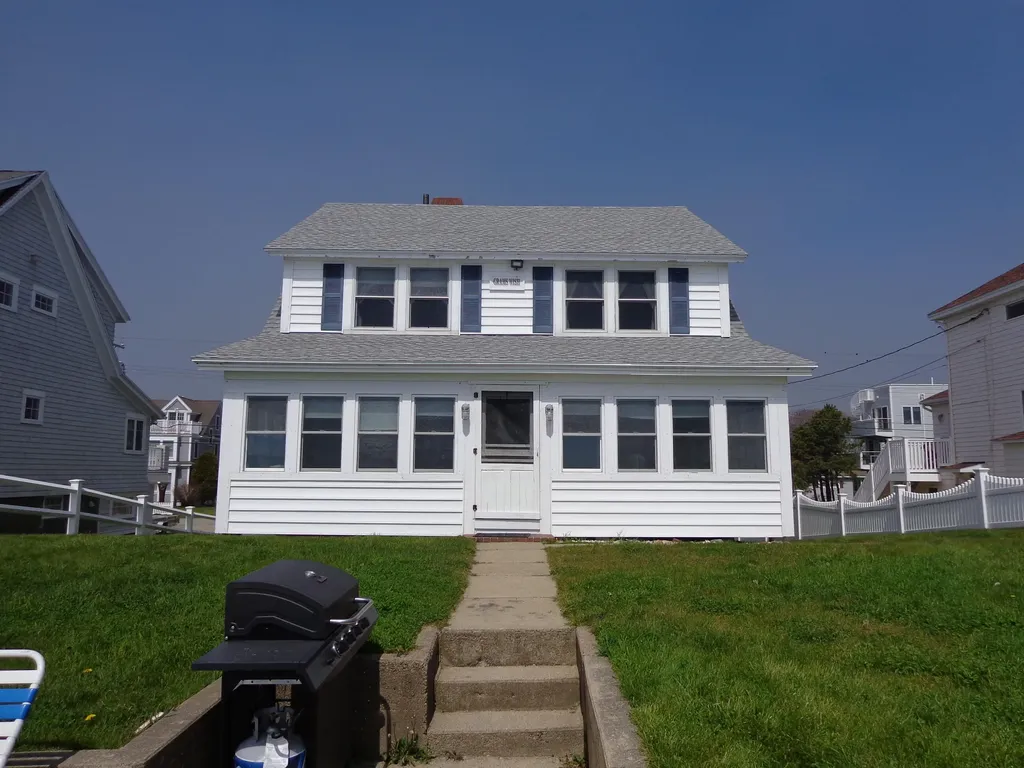 423 Ocean Avenue Wells ME 04090