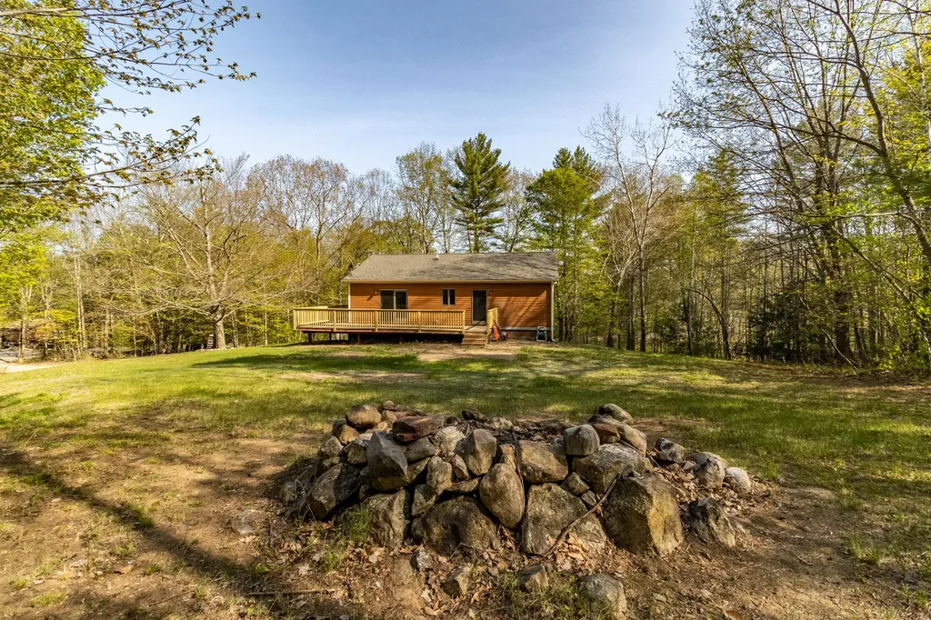 370 Quaker Ridge Road Greene ME 04236