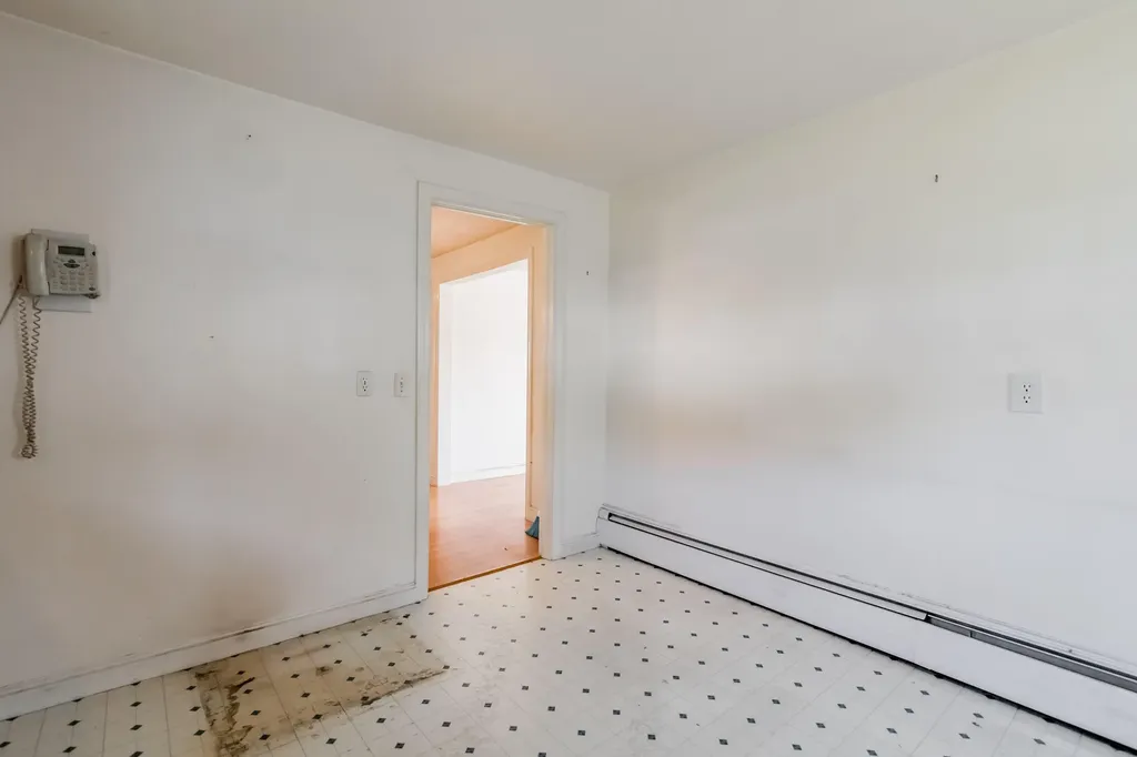 27 Samuel Road Portland ME 04103